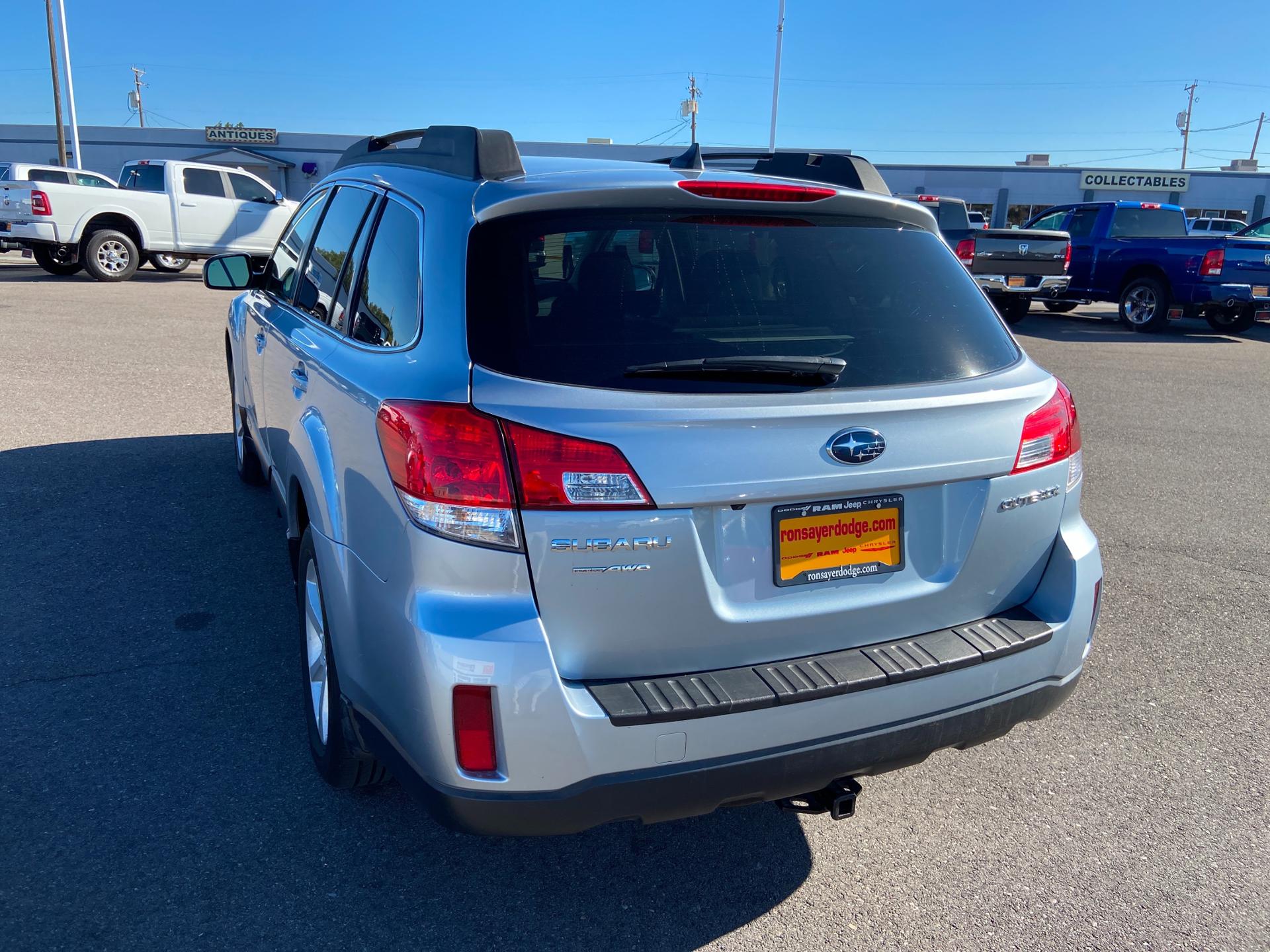 Pre-Owned 2014 Subaru Outback 2.5i Premium AWD Wagon